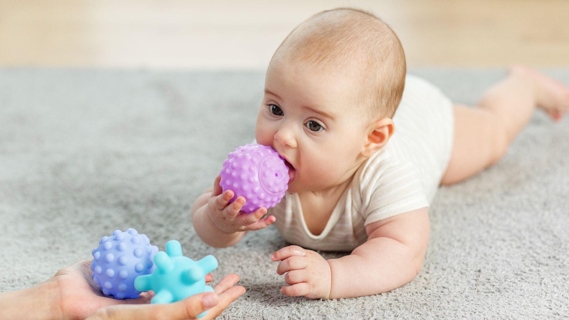 tummy-time-sviluppo-motorio