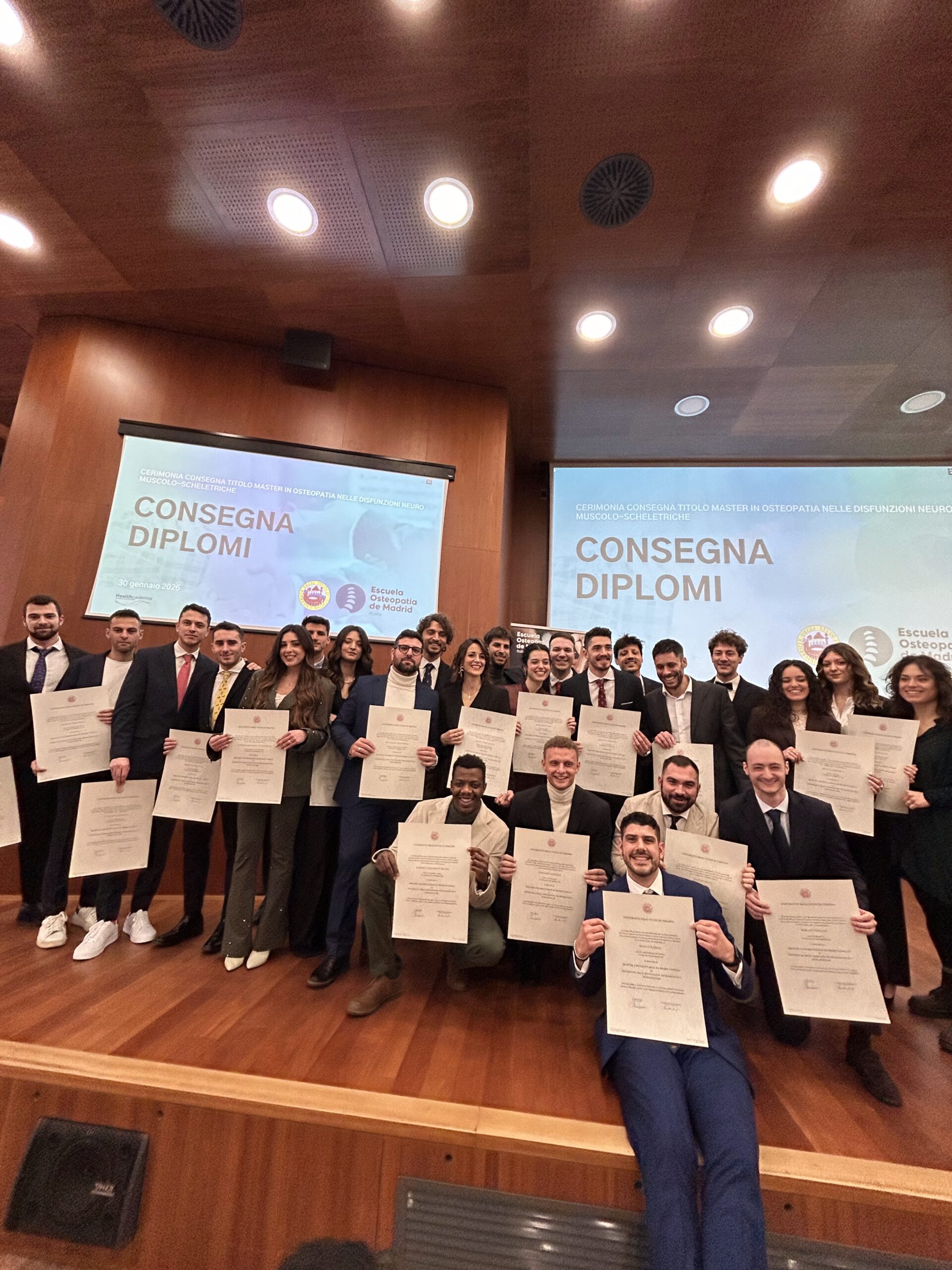 cerimonia-master-osteopatia-eom-univr